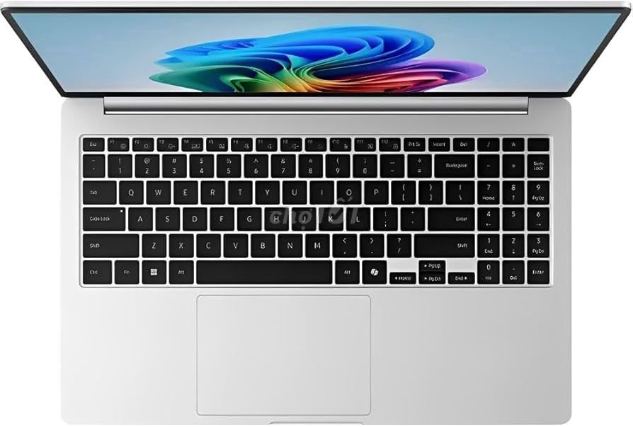 Samsung Galaxy Book 5 Ultra7-255u 16G 512G NEW BOX. Mua bán Laptop tại Quận Tân Bình Tp Hồ Chí Minh được đăng bởi VIET CUONG hình 1