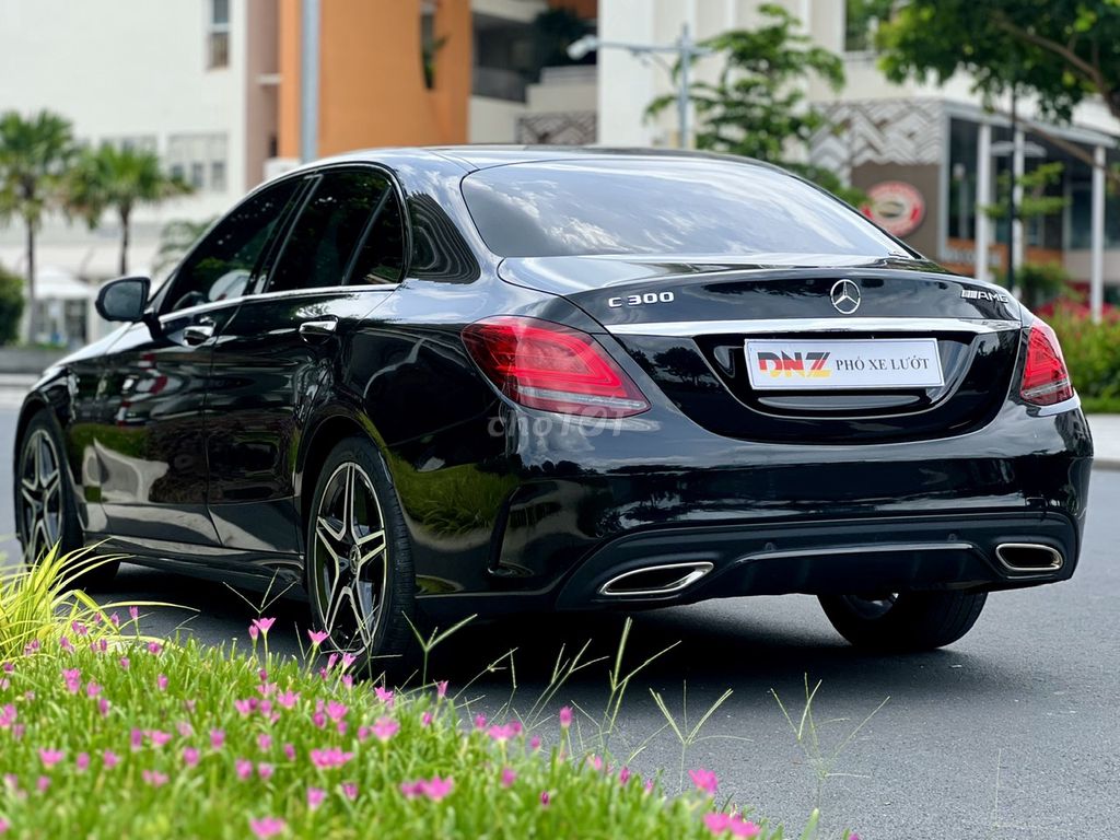 ❤️ MERCEDES C300 AMG - Model 2020, Black Edition. Mua bán Ô tô tại Quận 7 Tp Hồ Chí Minh được đăng bởi Tri Mercedes DNZ hình 5