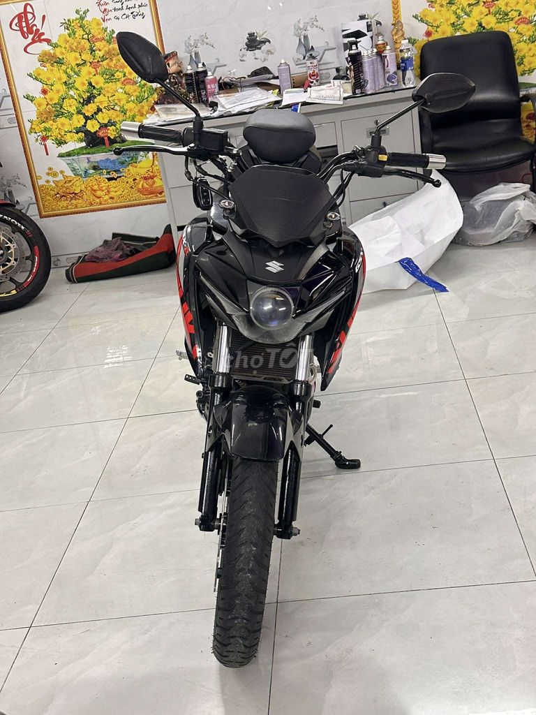 Xe máy Suzuki Gsx S150 màu đen 2017. Mua bán Xe máy tại Huyện Bình Chánh Tp Hồ Chí Minh được đăng bởi Đông Moto Bình chánh  hình 6