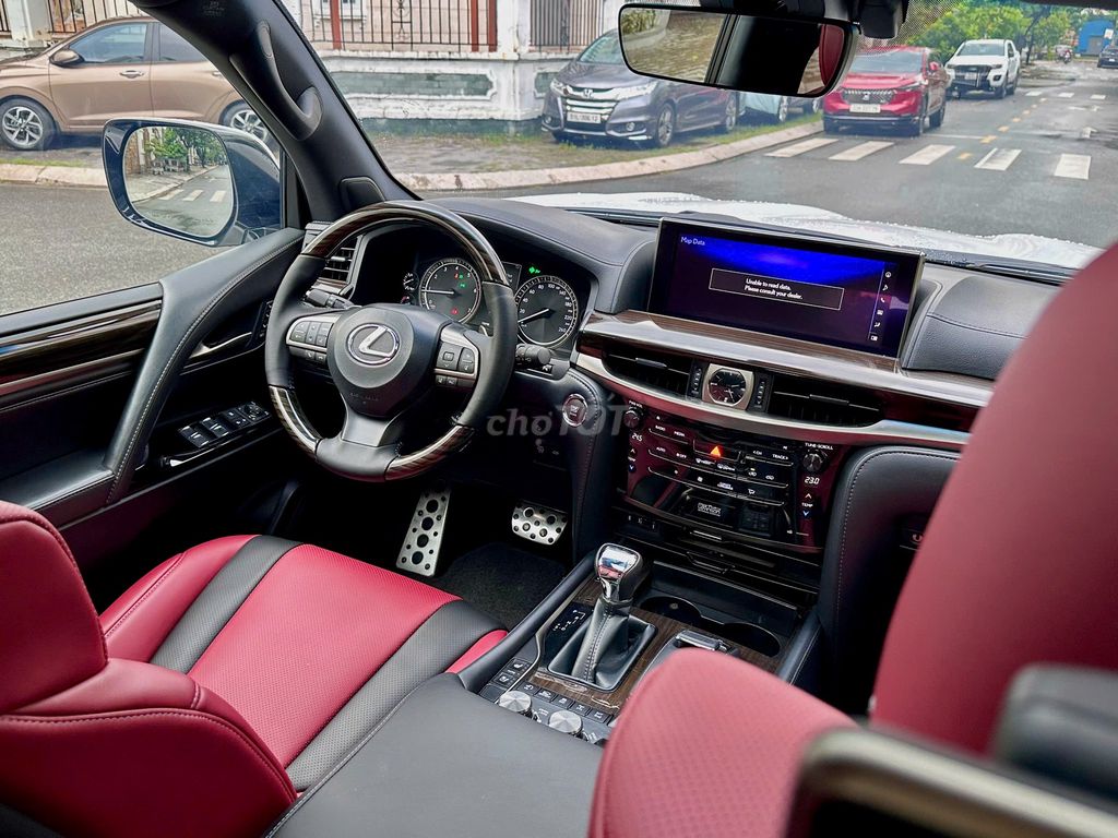 Lexus LX570 2018 - 60789 km. Mua bán Ô tô tại Quận Gò Vấp Tp Hồ Chí Minh được đăng bởi Hải Ô Tô hình 2