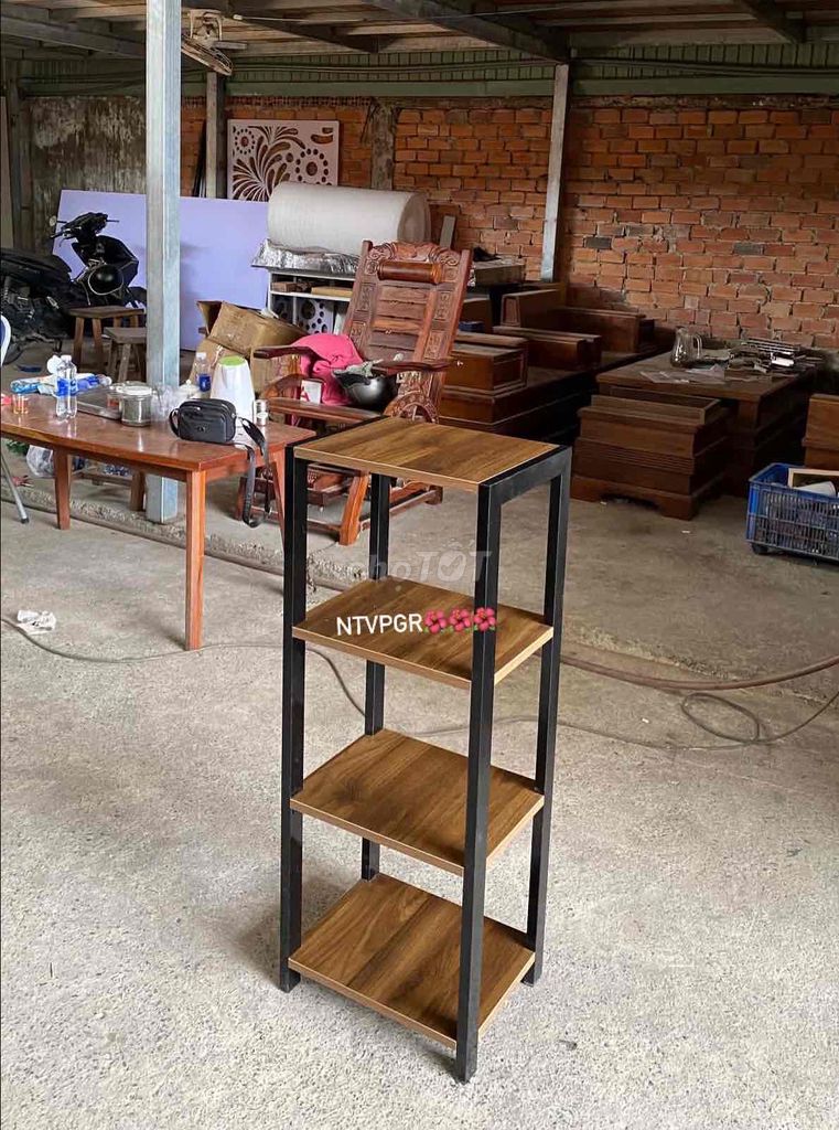 Kệ Trưng Bày Sản Phẩm Nhiều Tầng. Mua bán Tủ, kệ gia đình tại Huyện Hóc Môn Tp Hồ Chí Minh được đăng bởi Nội Thất Bàn Ghế Giá Rẻ hình 1