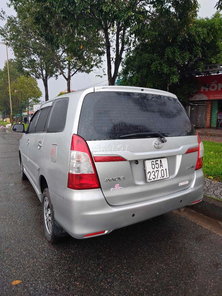 Innova 2015 E số sàn. Mua bán Ô tô tại Quận Ninh Kiều Cần Thơ được đăng bởi Đăng Ký Gửi ÔTÔ hình 2