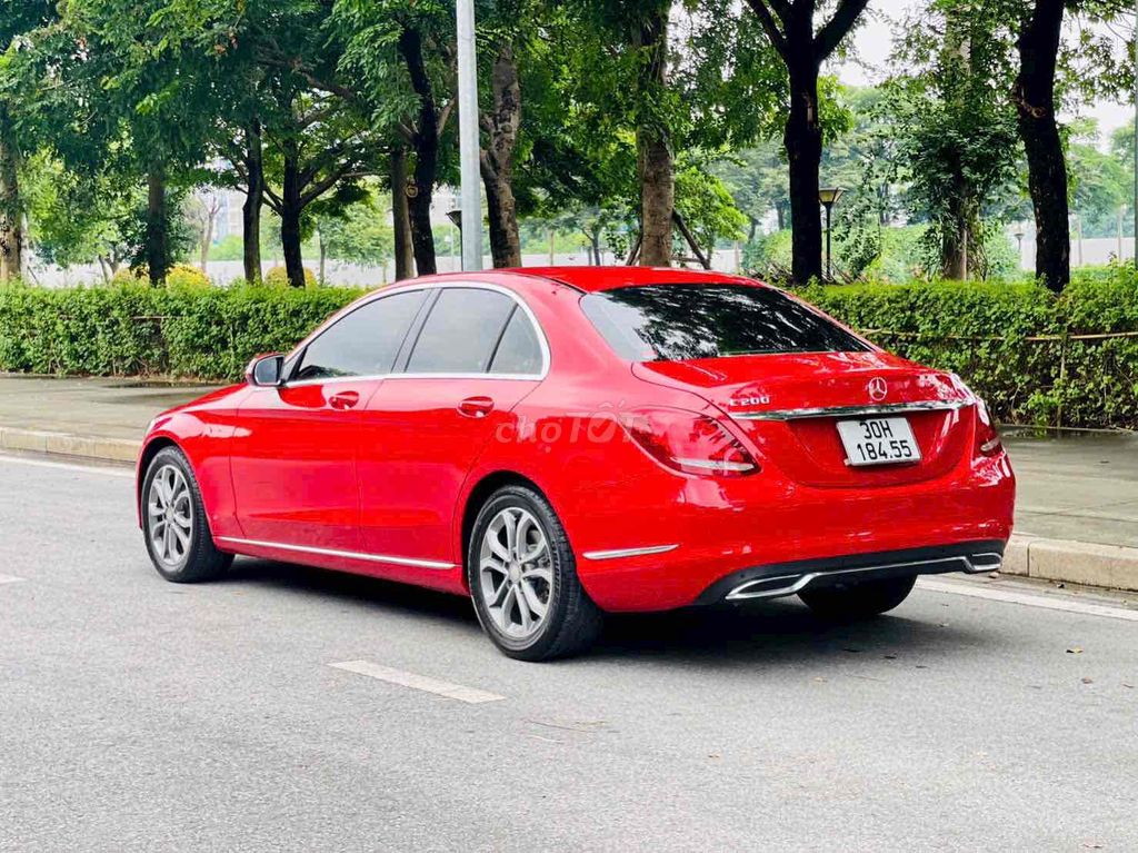 Mercedes Benz C Class 2015 C200 - 80000 km. Mua bán Ô tô tại Quận Cầu Giấy Hà Nội được đăng bởi Quang Huy hình 4