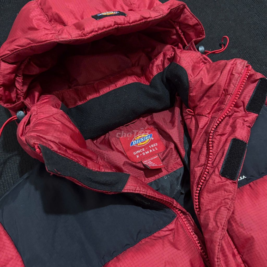 Áo phao Dickies Đỏ Đen size M Unisex. Mua bán Quần áo tại Quận Bình Thạnh Tp Hồ Chí Minh được đăng bởi Sơn bán đồ Secondhand  hình 3