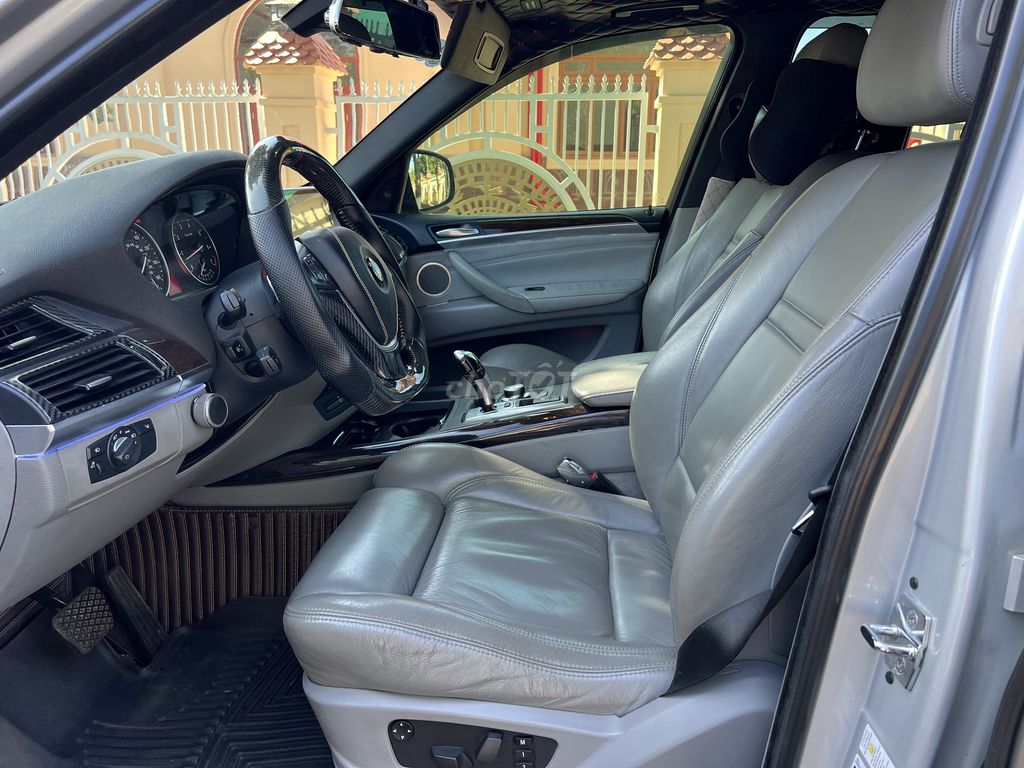 BMW X5 20***0 km. Mua bán Ô tô tại Thành phố Bảo Lộc Lâm Đồng được đăng bởi Trung tâm mua bán ÔTÔ  XE MÁY Ngọc Ánh hình 11