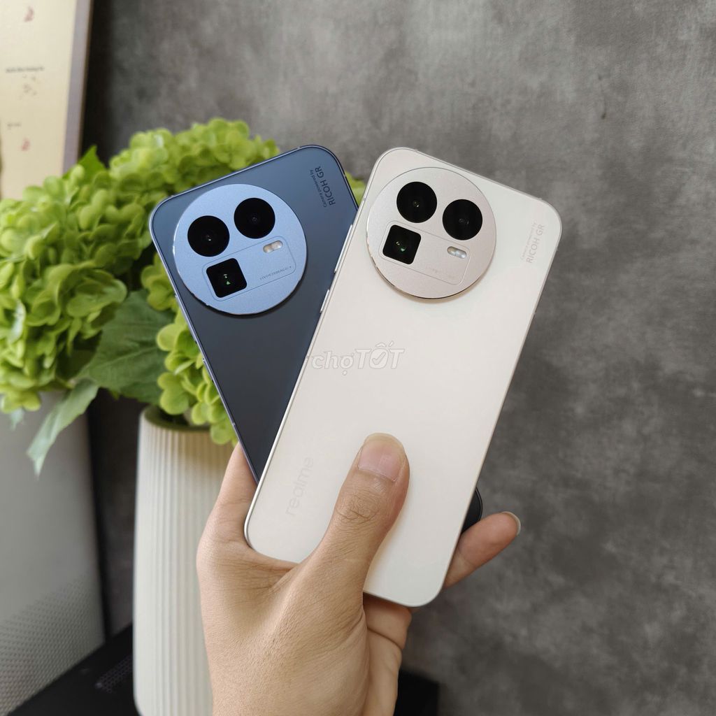 Realme GT8 (12/256GB) Kèm sạc 𝗚𝗢𝗣𝟬₫𝗚𝗜𝗔𝗢𝗟𝗨𝗨. Mua bán Điện thoại tại Quận Ninh Kiều Cần Thơ được đăng bởi DI ĐỘNG BULL hình 1