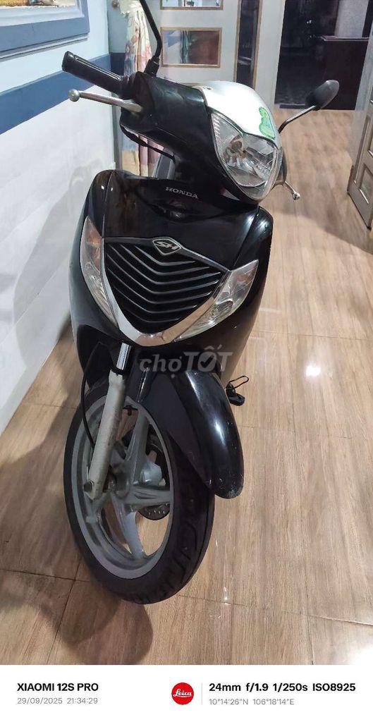 Cặp xe Sh Ý 150 đời 208-209. Mua bán Xe máy tại Huyện Mỏ Cày Bắc Bến Tre được đăng bởi Thiết Bị Pin Cầm Tay hình 1