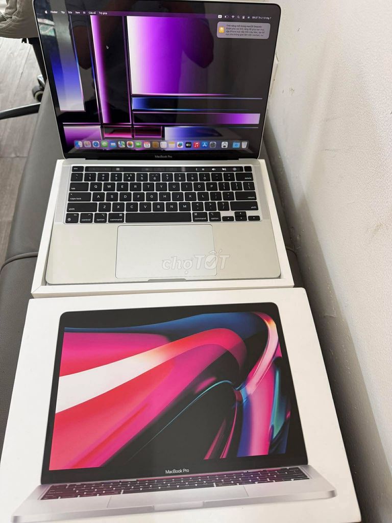 Apple Macbook Pro M1 8GB/256GB Bạc Like New. Mua bán Laptop tại Quận Hải Châu Đà Nẵng được đăng bởi Your Phone hình 1