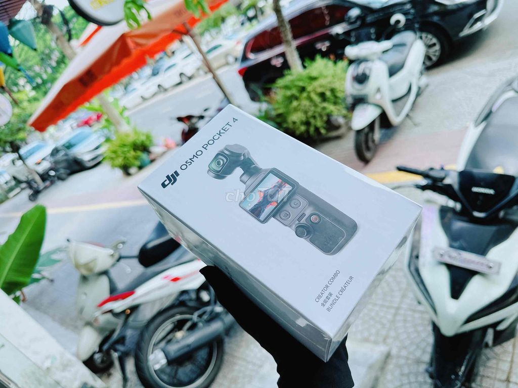 Máy quay DJI Osmo Pocket 4 mới 100% BH 12Tháng. Mua bán Máy ảnh, Máy quay tại Quận Hải Châu Đà Nẵng được đăng bởi TUẤN LUXURY MOBILE ĐÀ NẴNG hình 1
