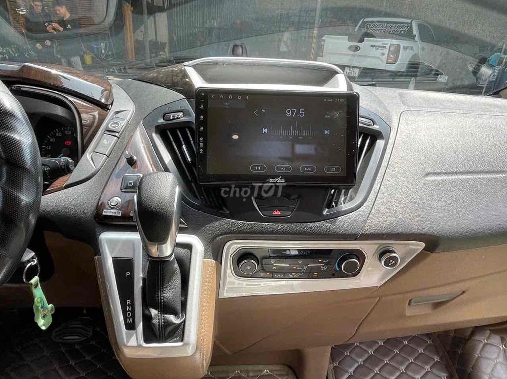 Ford Tourneo 2020 Limousine 2.0 AT - 72000 km. Mua bán Ô tô tại Quận Tân Phú Tp Hồ Chí Minh được đăng bởi Dũng sale ô tô hình 10