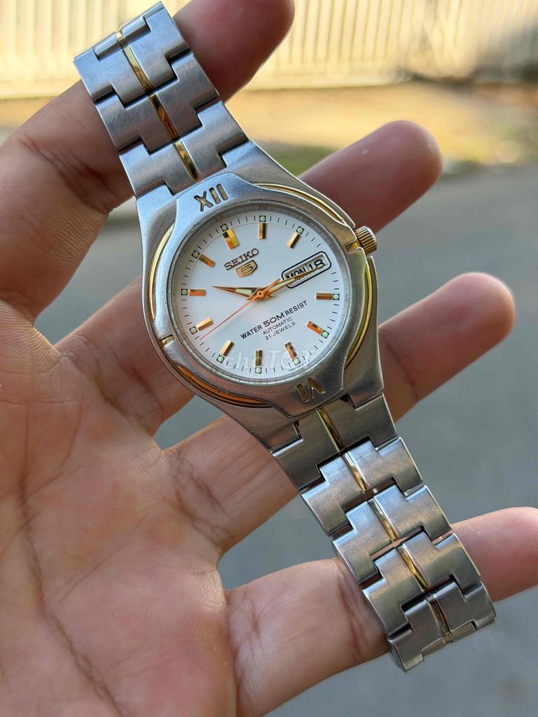 Đồng hồ Seiko 5 auto Nam Bạc Vàng. Mua bán Đồng hồ tại Huyện Trà Cú Trà Vinh được đăng bởi Khoa Trầm hình 1