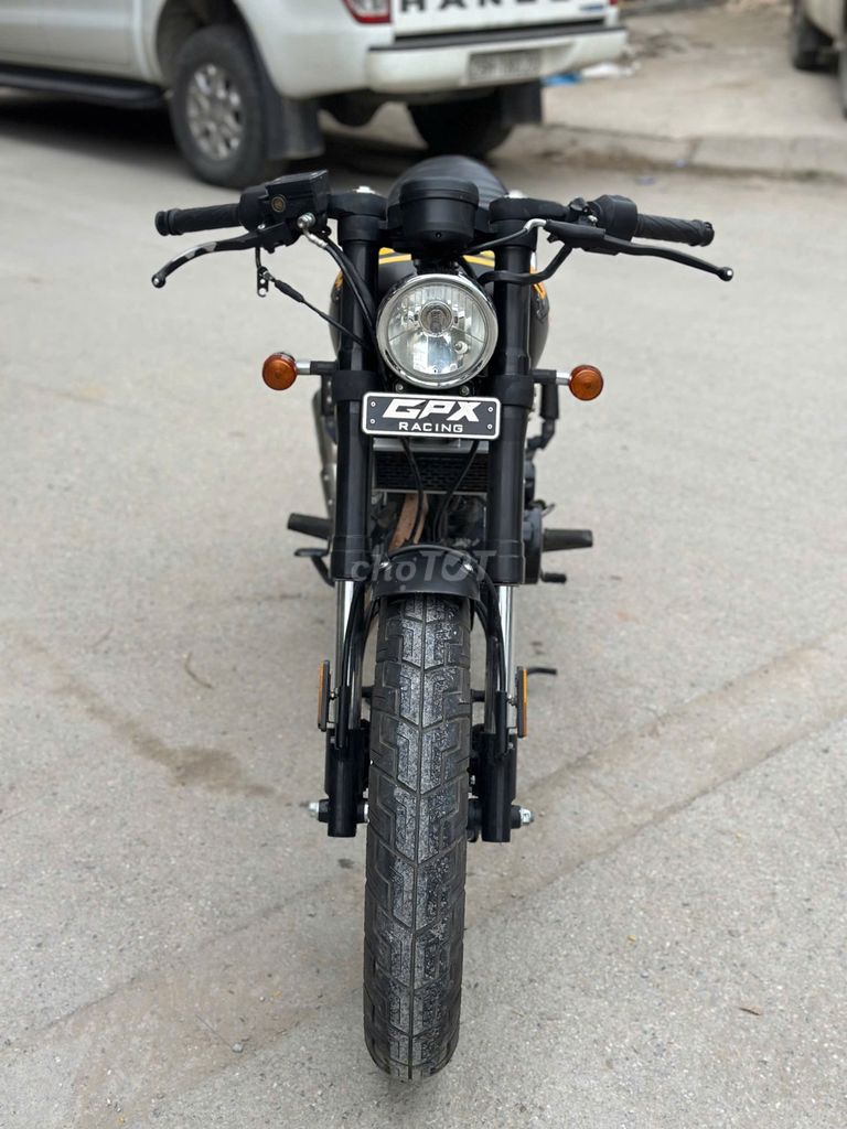 GPX Legend 200 cực chất có trả góp trao đổi ✅. Mua bán Xe máy tại Quận Hoàng Mai Hà Nội được đăng bởi Phú Lý hình 6