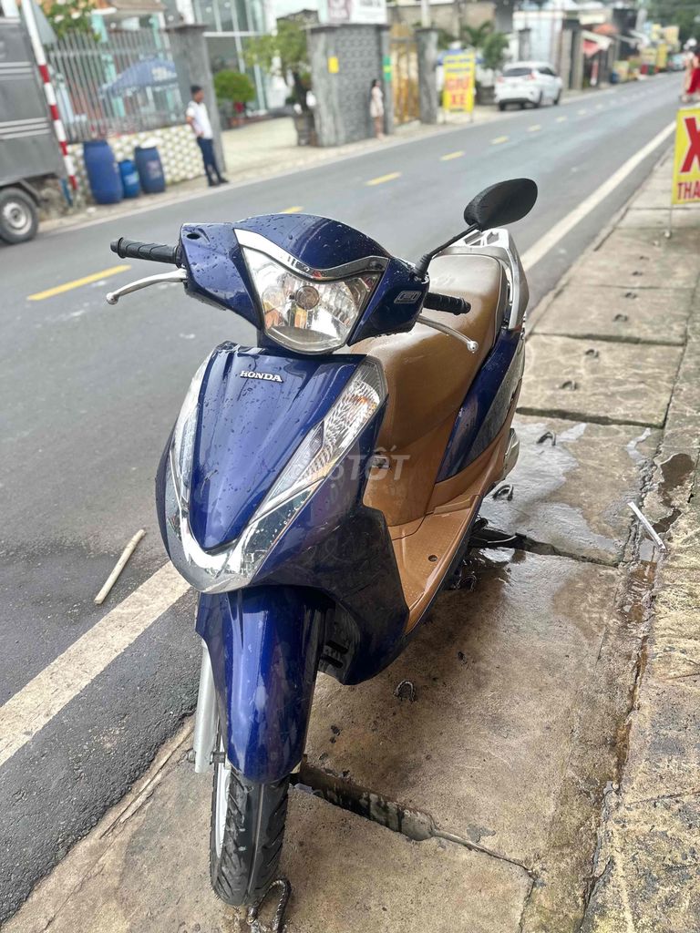Thanh Lý LEAD 110 Fi 2014 biển Biên Hoà. Mua bán Xe máy tại Huyện Trảng Bom Đồng Nai được đăng bởi CẦM ĐỒ LÊ ANH hình 1