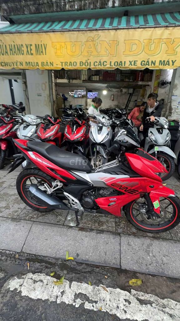 Honda Winner V2 2020 Красный 90% новые