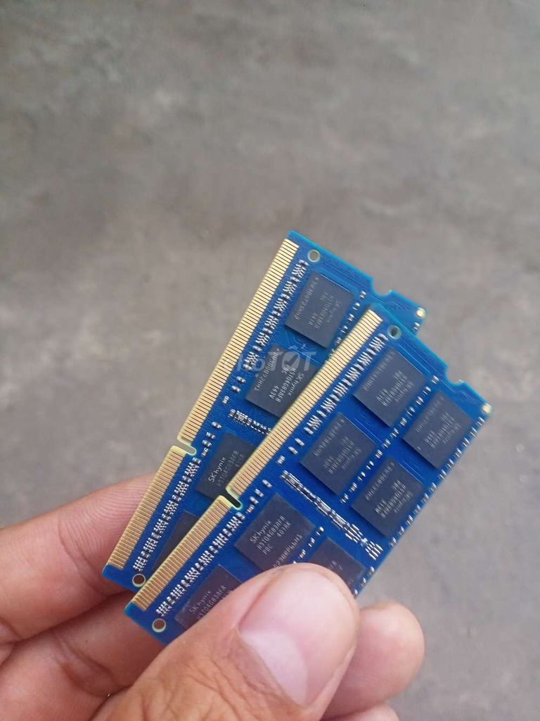 4 ram laptop hynix keng 8g 3L 1600