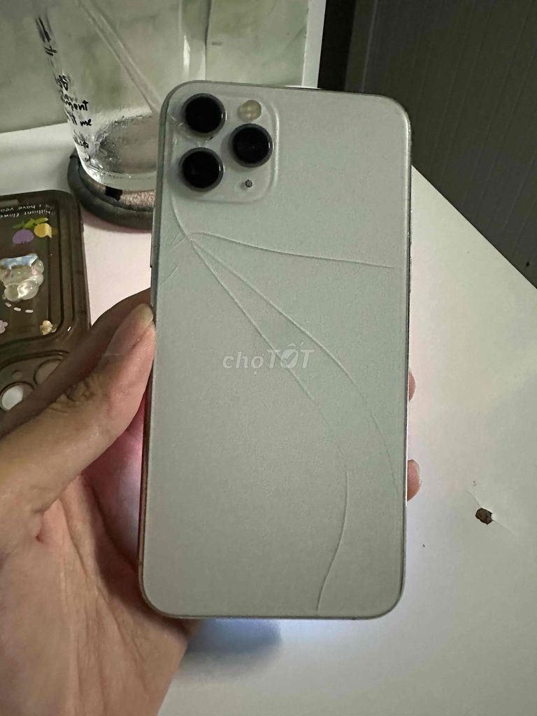 IPhone 11pro chữa cháy cho ai cần. Mua bán Điện thoại tại Quận 12 Tp Hồ Chí Minh được đăng bởi NTT hình 1