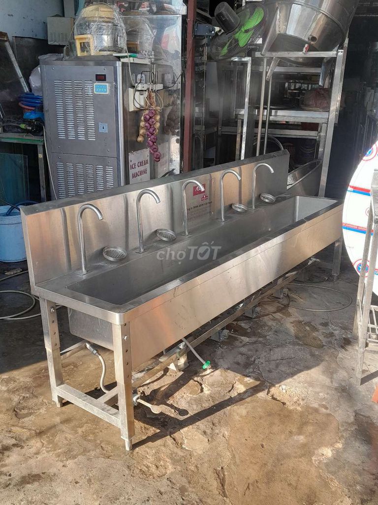 Chậu rửa Inox 304 dài 2m Bạc. Mua bán Dụng cụ nhà bếp tại Quận Bình Tân Tp Hồ Chí Minh được đăng bởi Đồ Cũ Thanh Hiền hình 1