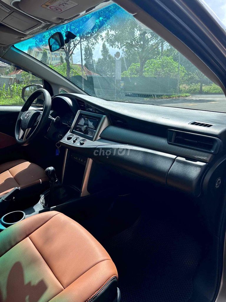 Toyota Innova 2018 E. Mua bán Ô tô tại Thành phố Buôn Ma Thuột Đắk Lắk được đăng bởi Minh hình 10