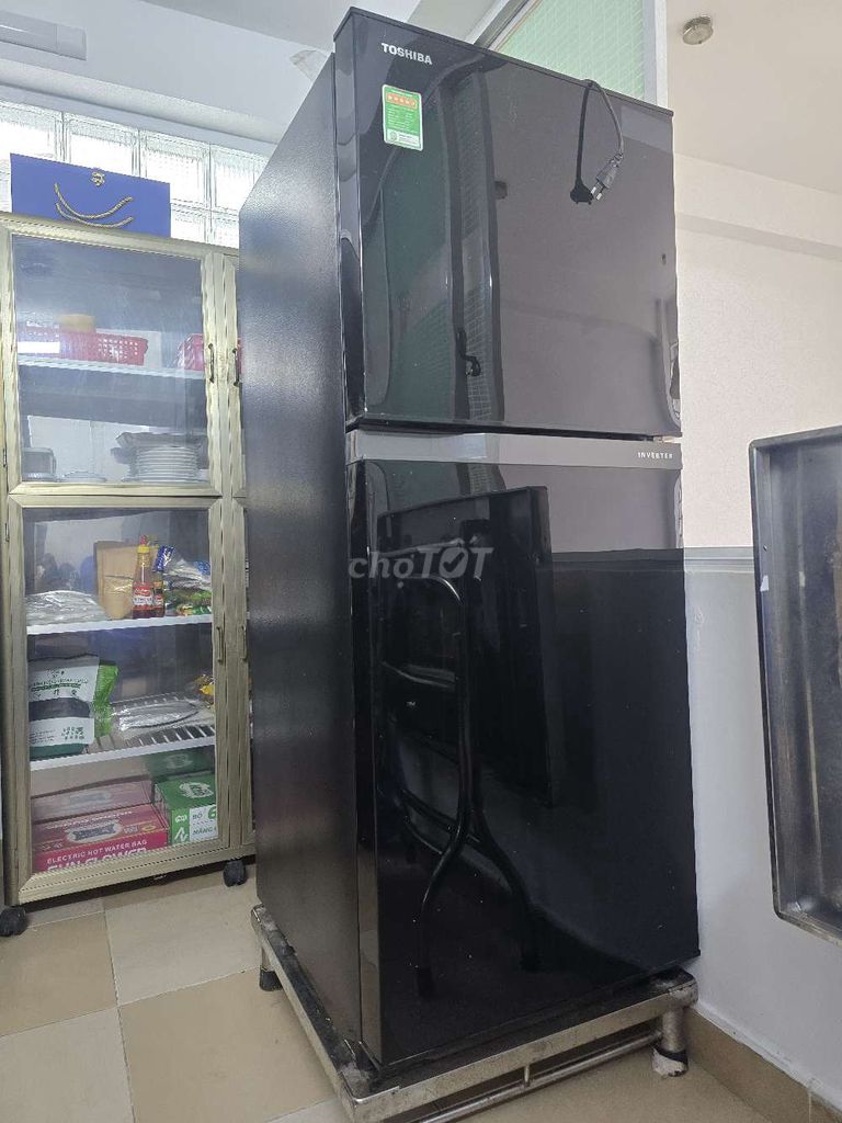 Tủ lạnh Toshiba GR-A25VM Inverter 194L. Mua bán Tủ lạnh tại Quận Tân Bình Tp Hồ Chí Minh được đăng bởi Phan Quân hình 1
