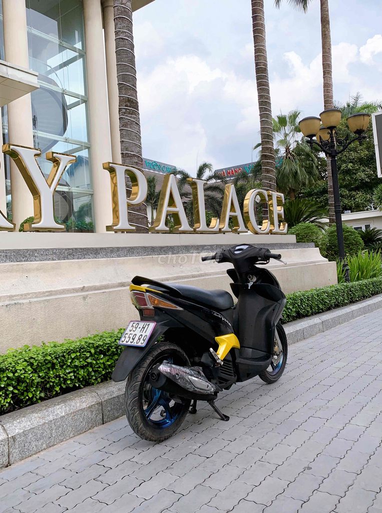 Luvias 125 Bs Thành Phố Giấy Tờ Đầy Đủ. Mua bán Xe máy tại Quận Gò Vấp Tp Hồ Chí Minh được đăng bởi Minh Tâm 86 hình 7