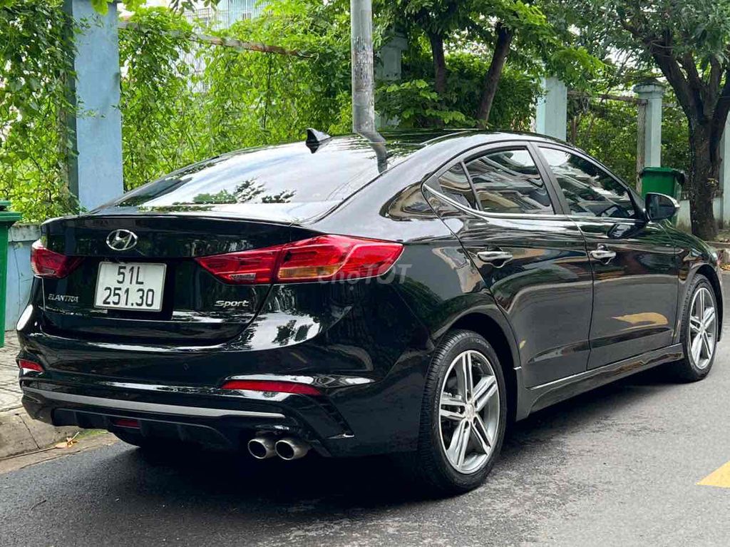 Hyundai Elantra 2018 1.6 AT Sport - Full LS Hãng. Mua bán Ô tô tại Quận 12 Tp Hồ Chí Minh được đăng bởi AUTOMAX SAI GON hình 8