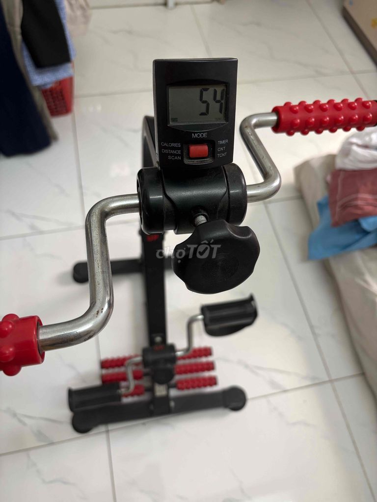 Máy tập đạp trị liệu Goodfit Đen Đỏ. Mua bán Đồ thể thao, Dã ngoại tại Quận 11 Tp Hồ Chí Minh được đăng bởi Natalie Linh hình 1