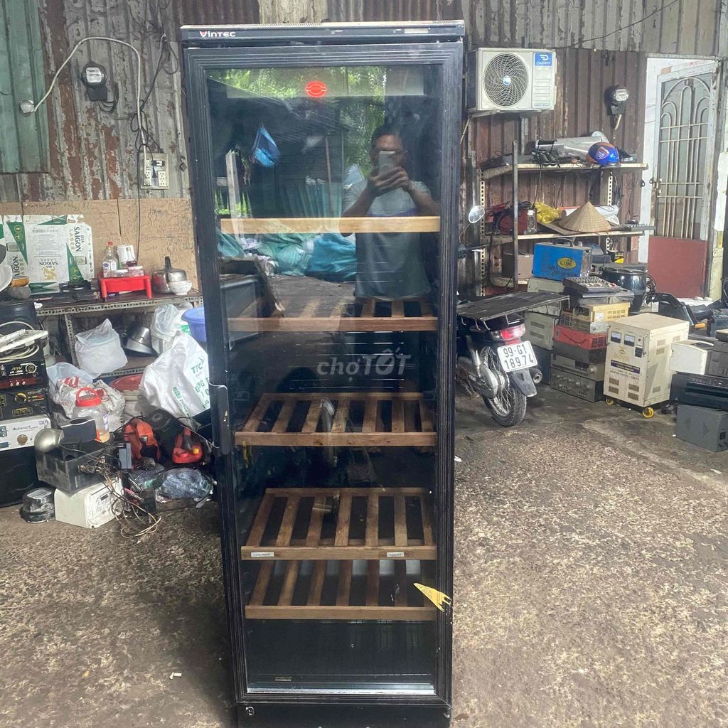 Tủ ướp rượu Vintec Đen Kính, Gỗ. Mua bán Tủ lạnh tại Huyện Bình Chánh Tp Hồ Chí Minh được đăng bởi Huan hình 1