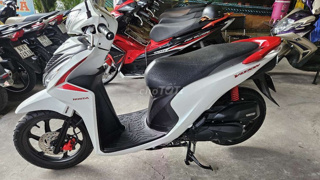 Vision 2020 ( e có bán góp ). Mua bán Xe máy tại Quận Ninh Kiều Cần Thơ được đăng bởi MINH THIỆN bán xe trả góp hình 3