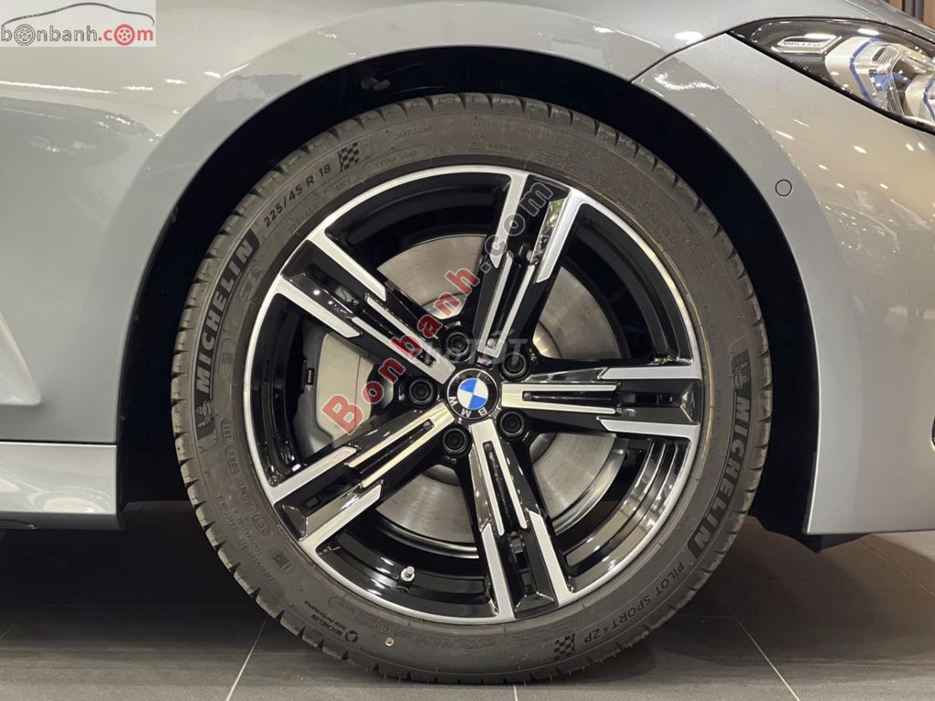 BMW 330i M Sport LCI 2023.. Mua bán Ô tô tại Quận Long Biên Hà Nội được đăng bởi Nguyễn Công Hiệu hình 2