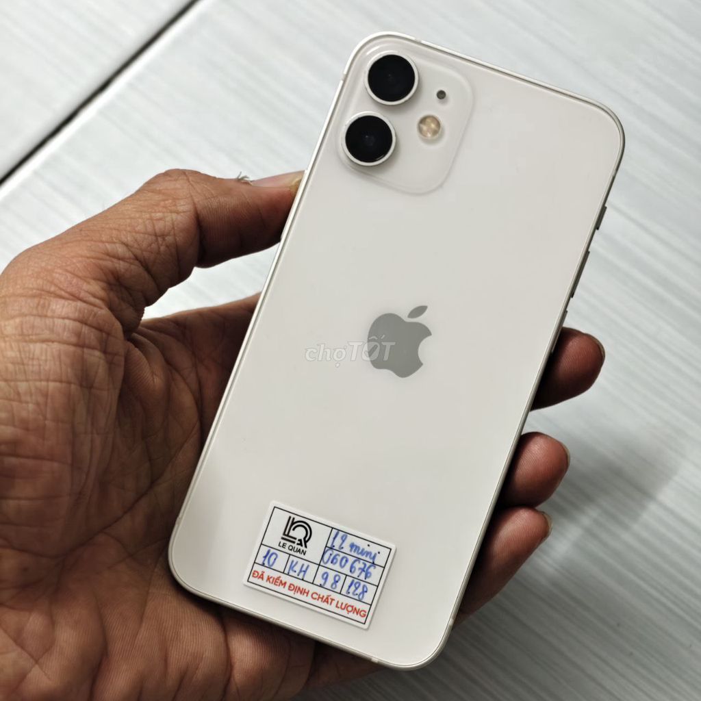 iPhone 12 Mini 🤍 White gọn nhẹ, dùng cực thích. Mua bán Điện thoại tại Quận 10 Tp Hồ Chí Minh được đăng bởi Lê Quân Mobile hình 1