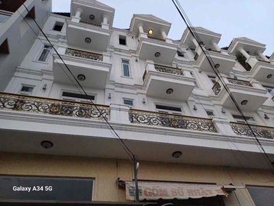 Rent · 5 bd · 68 м² · Quận Gò Vấp, ул. Đường Lê Đức Thọ