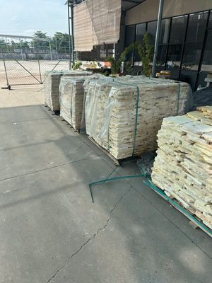 Tuyển 02 Nhân Viên Bán Hàng Tại Kho. Việc làm tại Quận 12 Tp Hồ Chí Minh được đăng bởi Kho Gạch và Đá sân vườn Vi Li hình 1