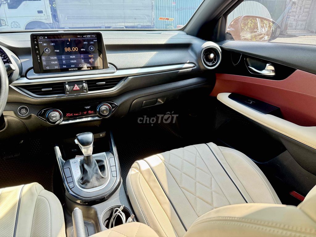 Kia Cerato 2020 2.0 AT Premium. Mua bán Ô tô tại Quận 12 Tp Hồ Chí Minh được đăng bởi KaizenAutoService hình 12