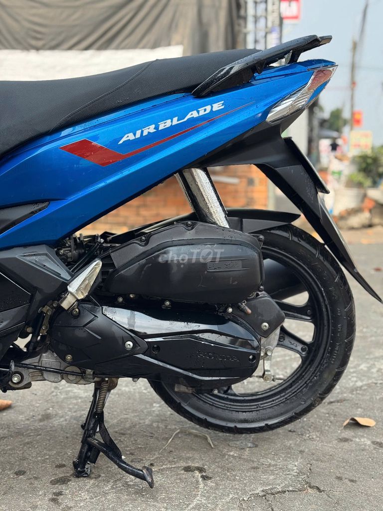 🔥 AIR BLADE 125 KHÓA SMARKEY - KENG NHƯ MỚI🔥. Mua bán Xe máy tại Huyện Trảng Bom Đồng Nai được đăng bởi phương hình 4