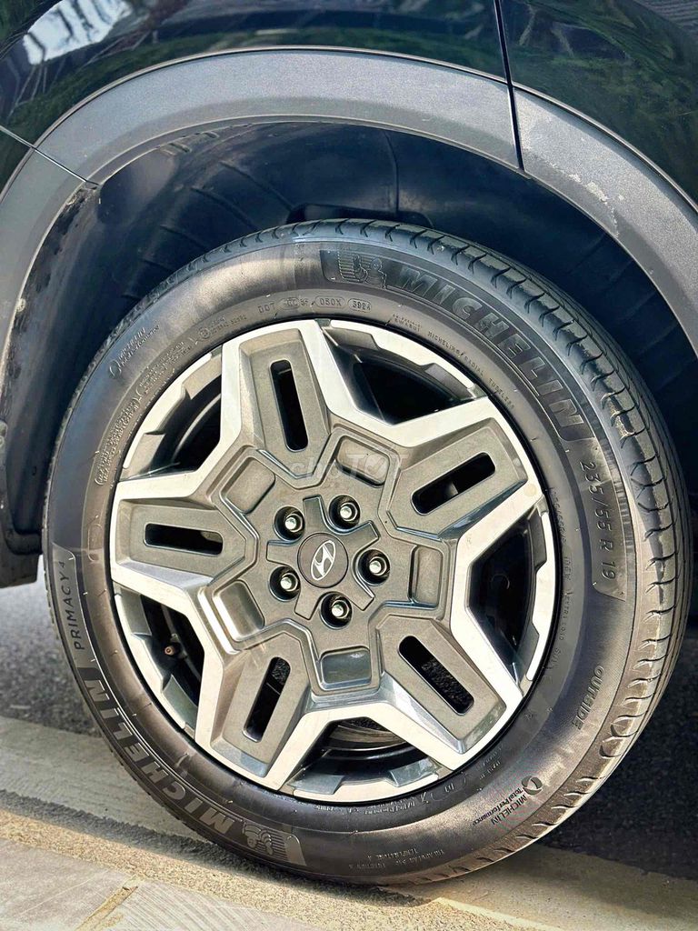 Hyundai Santafe 2022 2.2D Premium Đen. Mua bán Ô tô tại Quận Cầu Giấy Hà Nội được đăng bởi Thái Hoàng Long Auto hình 9