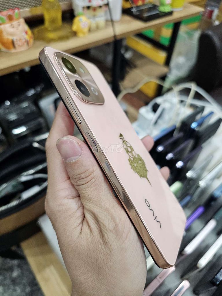 VIVO Y28 CAM VÀNG 8/128 PIN 6K ZIN ĐẸP BH 17/6/25. Mua bán Điện thoại tại Quận Tân Phú Tp Hồ Chí Minh được đăng bởi Ngô Minh Mobile  hình 6