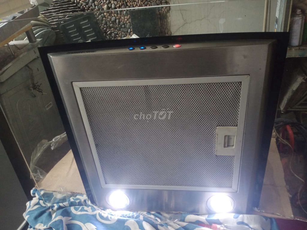 Máy hút khói sunhome, máy đang xài tốt. Mua bán Bếp, lò, đồ điện nhà bếp tại Quận 7 Tp Hồ Chí Minh được đăng bởi nấm cao hình 1