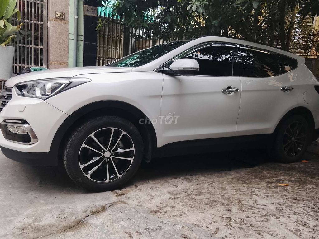 2016 2.4 AT 4 WD - 110000 km. Mua bán Ô tô tại Quận 8 Tp Hồ Chí Minh được đăng bởi Đặng Huy hình 3