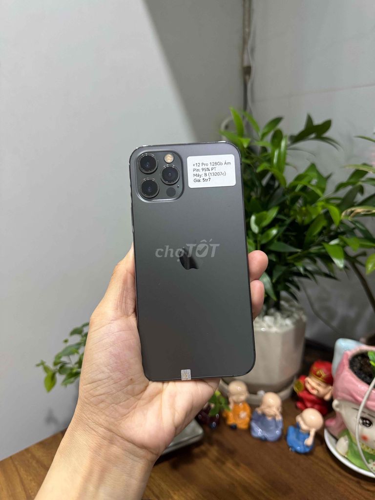 iPhone 12 Pro 128G Quốc tế Xám P100 Đẹp 98. Mua bán Điện thoại tại Huyện Hóc Môn Tp Hồ Chí Minh được đăng bởi Thu hình 1