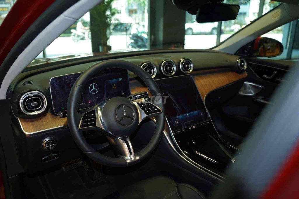 Mercedes C200 Plus 𝐗𝐞 𝐌𝐨̛́𝐢 𝟏𝟎𝟎% | Trả trước 220tr. Mua bán Ô tô tại Quận Tân Phú Tp Hồ Chí Minh được đăng bởi Mercedes Benz Vietnam Star hình 6