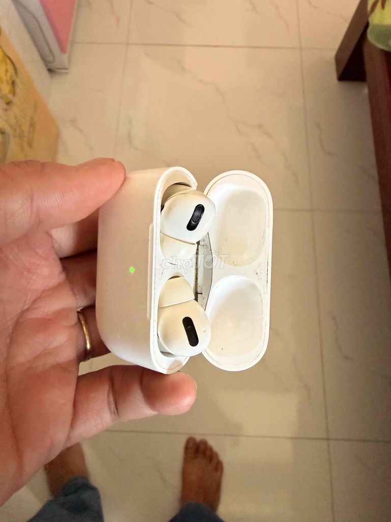 Tai nghe Apple AirPods Pro 1 Trắng. Mua bán Tivi, Âm thanh tại Huyện Hưng Nguyên Nghệ An được đăng bởi TÔN LONG TOÀN hình 1