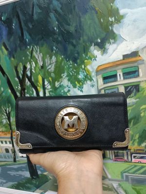 Ví vintage Metrocity chuẩn hãng. Mua bán Túi xách tại Huyện Cai Lậy Tiền Giang được đăng bởi Phạm Ánh thanh lý hàng hiệu