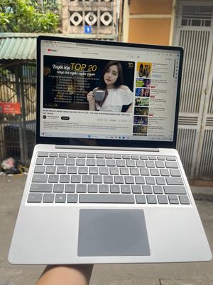 Surface Laptop Go Core i5-1035g1 máy đẹp