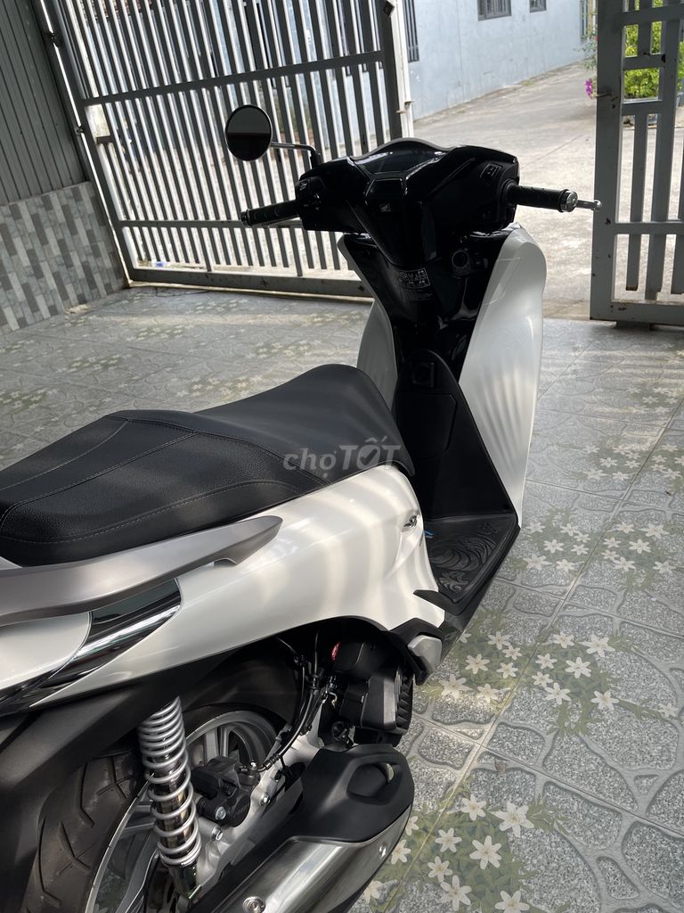 Bán xe sh. Mua bán Xe máy tại Huyện Long Điền Bà Rịa - Vũng Tàu được đăng bởi Dung Pham Quôc hình 3