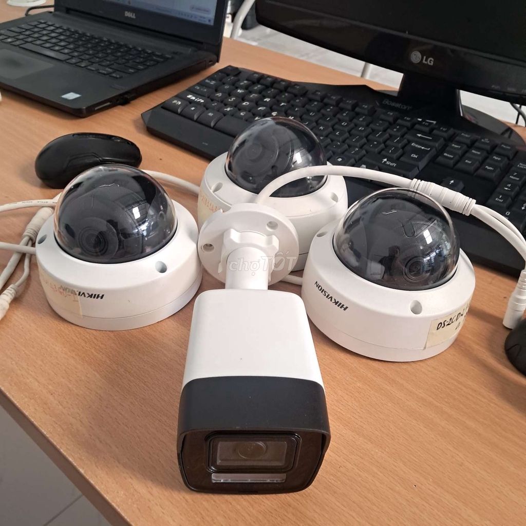 Camera IP POE Hikvision 4M và 8M. Mua bán Máy ảnh, Máy quay tại Quận 12 Tp Hồ Chí Minh được đăng bởi Thành hình 1
