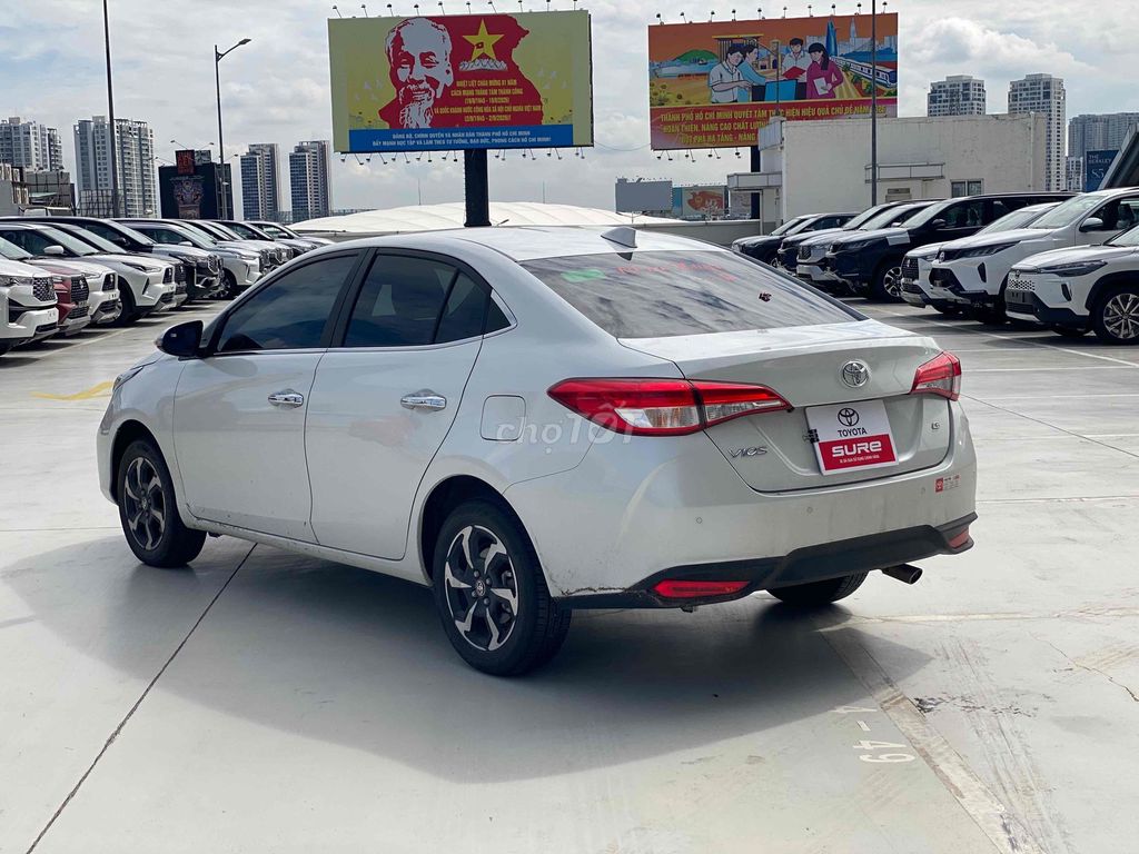 Toyota Vios 1.5G CVT 2025 Белый Автомат
