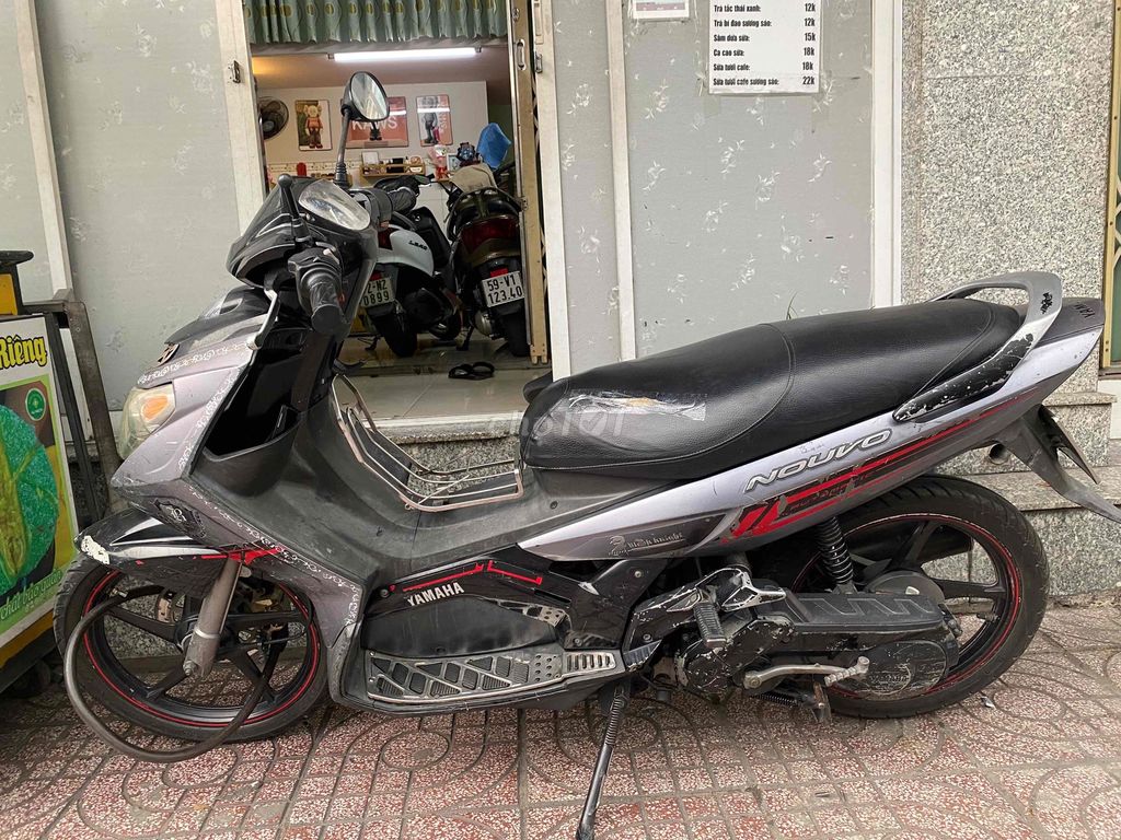 Yamaha Nouvo 3 Xám đen. Mua bán Xe máy tại Quận Gò Vấp Tp Hồ Chí Minh được đăng bởi Phúc Minh hình 4
