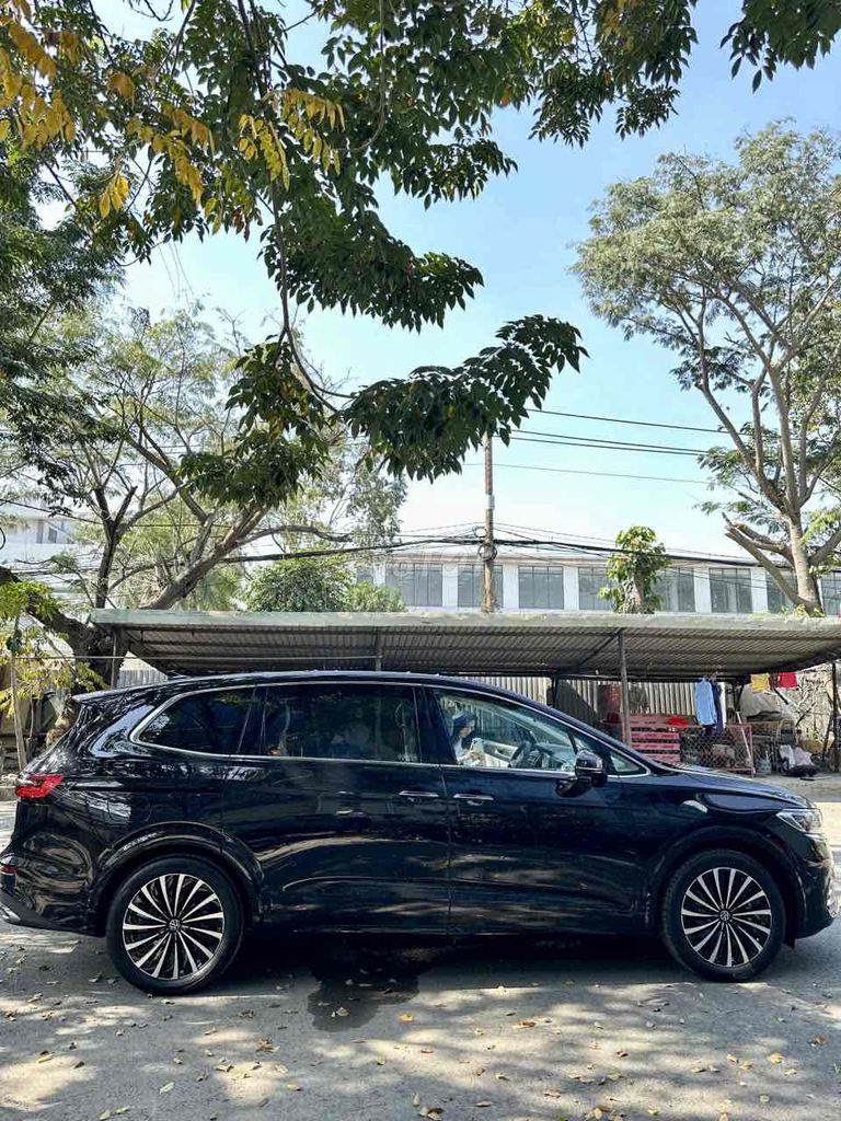 Volkswagen Viloran Trả trước chỉ từ 345tr. Mua bán Ô tô tại Quận 5 Tp Hồ Chí Minh được đăng bởi Kim Loan Volkswagen Golden  hình 4