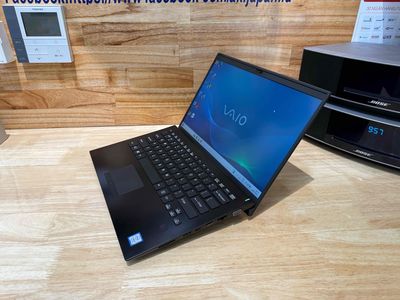 cần bán laptop Sony Vaio SX14 i7 JAPAN. Mua bán Laptop tại Huyện Đức Trọng Lâm Đồng được đăng bởi LAPTOP JAPAN