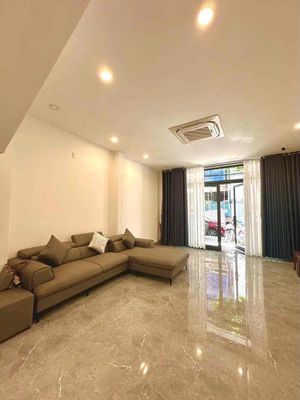 Аренда · 3 комн. · 70 м² · Quận Hải Châu, ул. Đường Phạm Trọng Tuệ